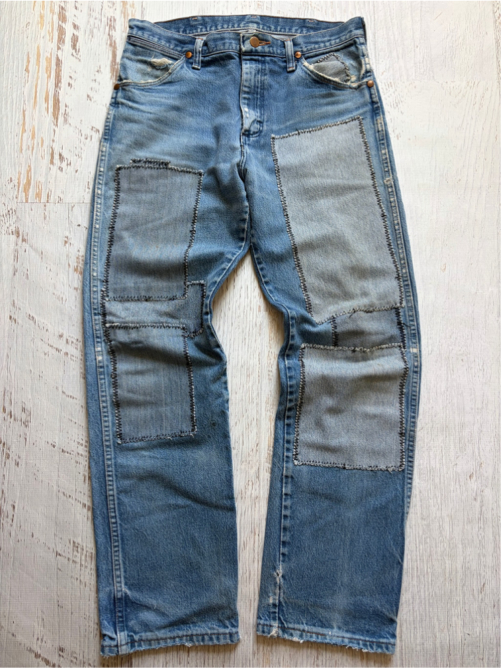 Women's Wrangler Handmade Patchwork Jeans Size 32 Blue